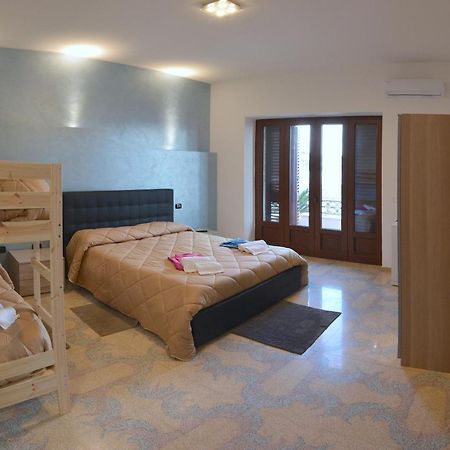 Bed & Breakfast "Mazzini" Leverano Exterior photo